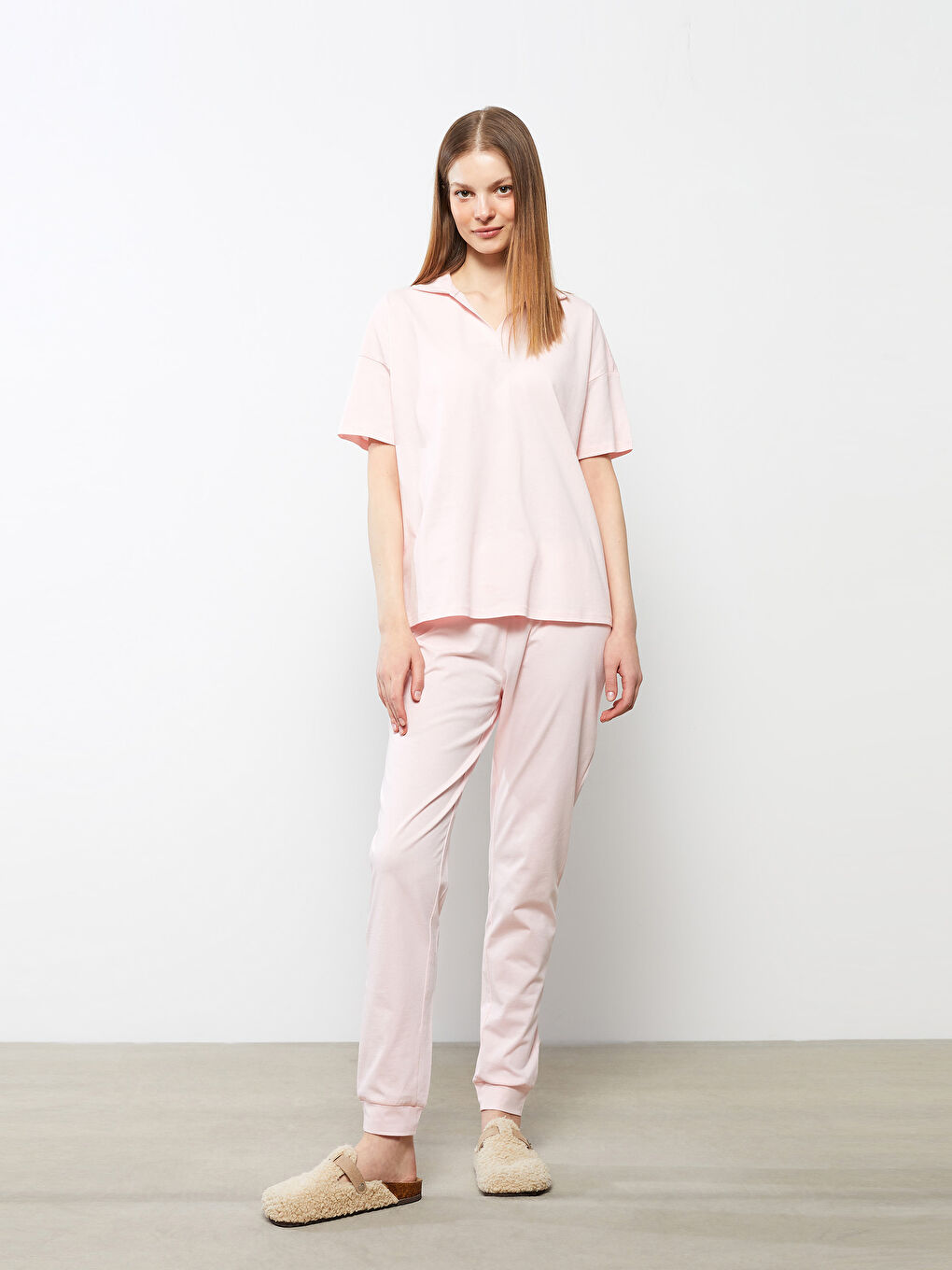 Pembe Polo Yaka Düz Kısa Kollu Pamuklu Kadın Pijama Takımı