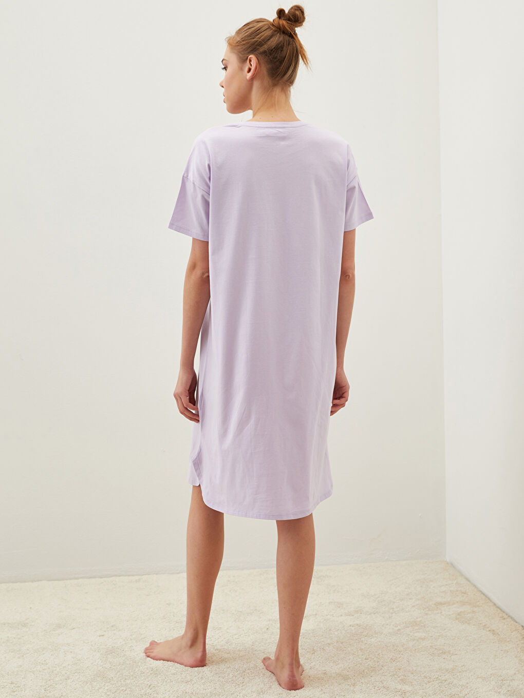 Lila Bisiklet Yaka Baskılı Kısa Kollu Pamuklu Kadın Gecelik-3