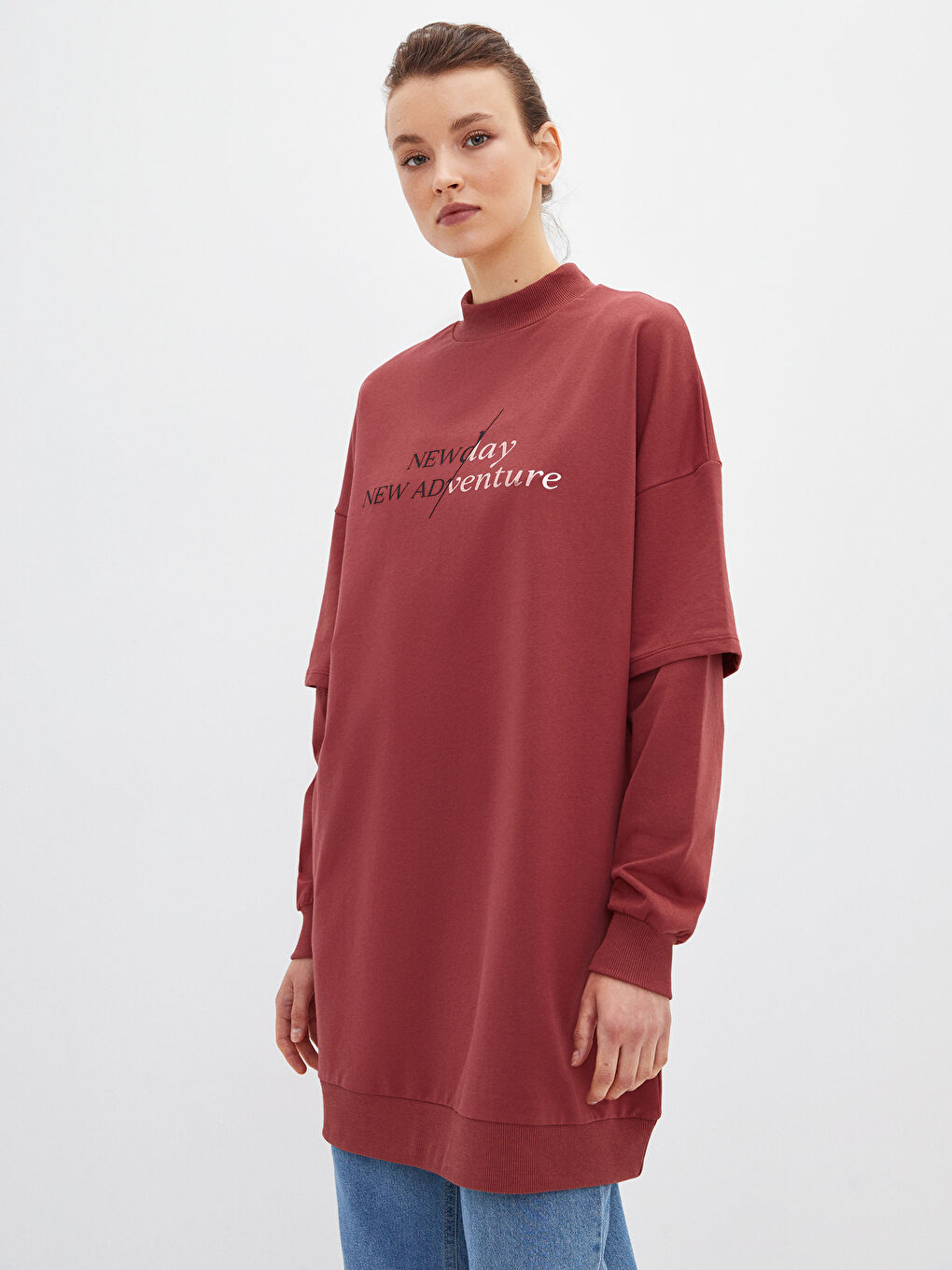 Kırmızı Dik Yaka Baskılı Uzun Kollu Oversize Kadın Sweatshirt Tunik