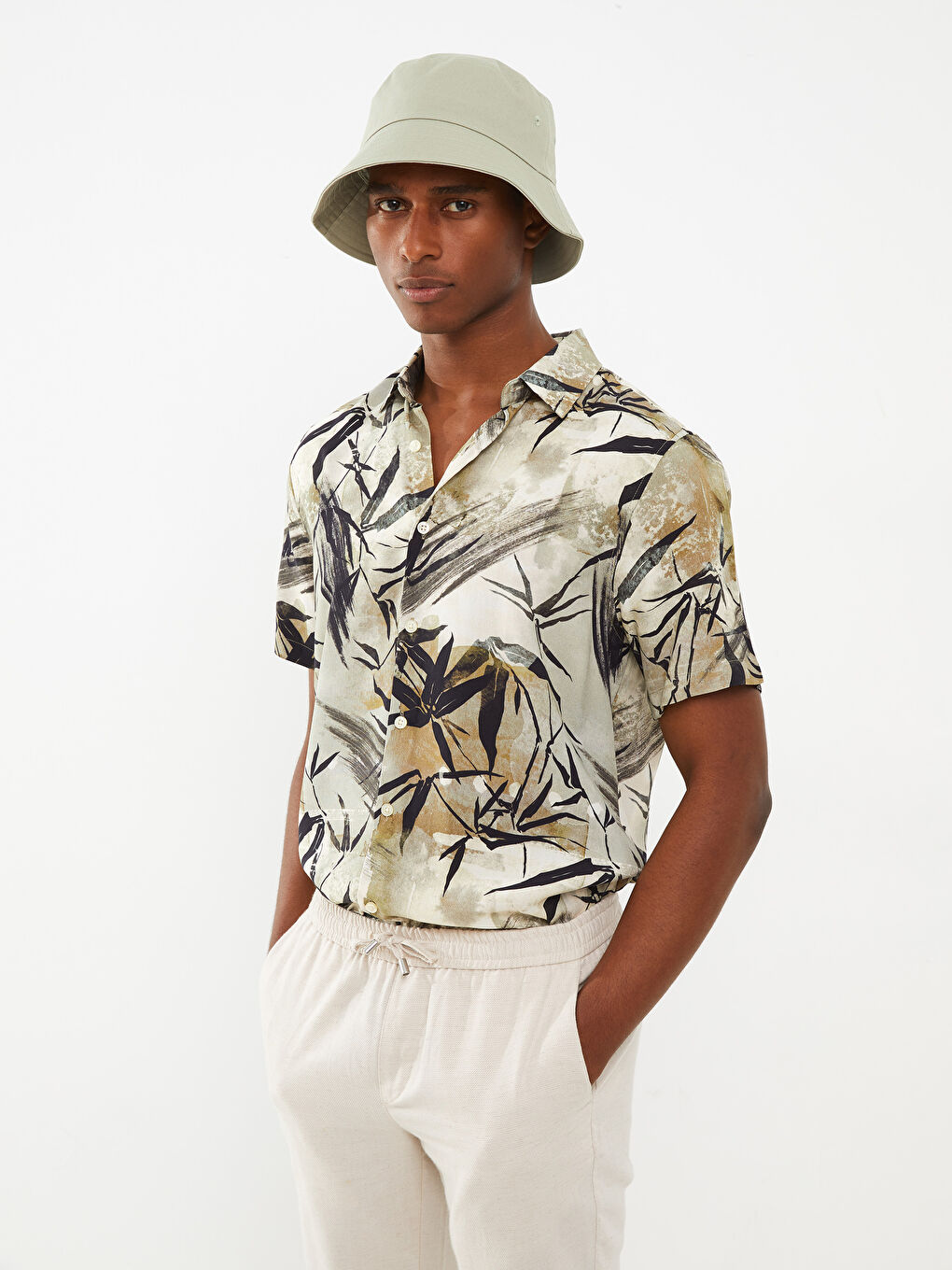 Chemise Slim Fit à Manches Courtes à Motifs en Popeline pour Hommes-1