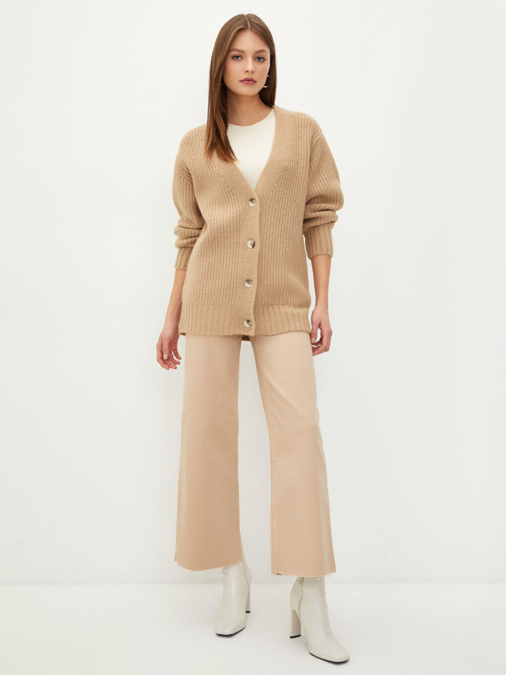 كارديغان تريكو بعنق V للنساء-2