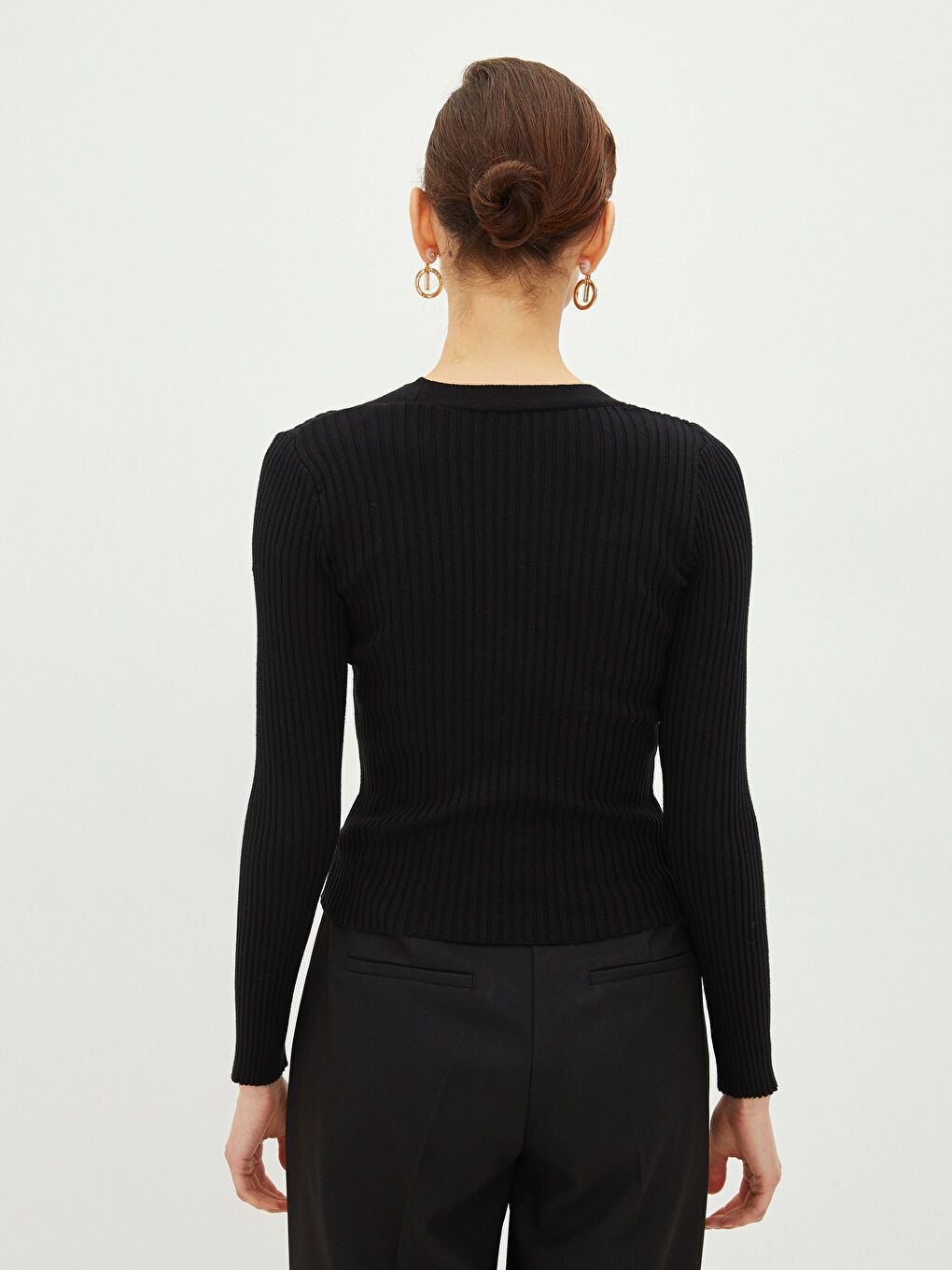 V Neck Women's Knitwear Cardigan-4