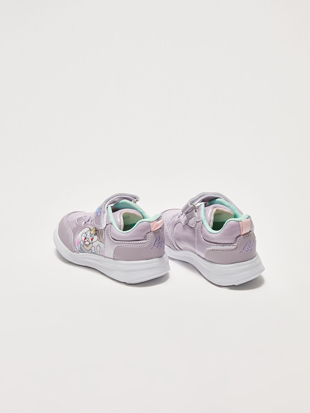 LCW STEPS Bugs Bunny Licensed Lace-Up and Velcro Girls' Sneakers -S2EE84Z4-G0W