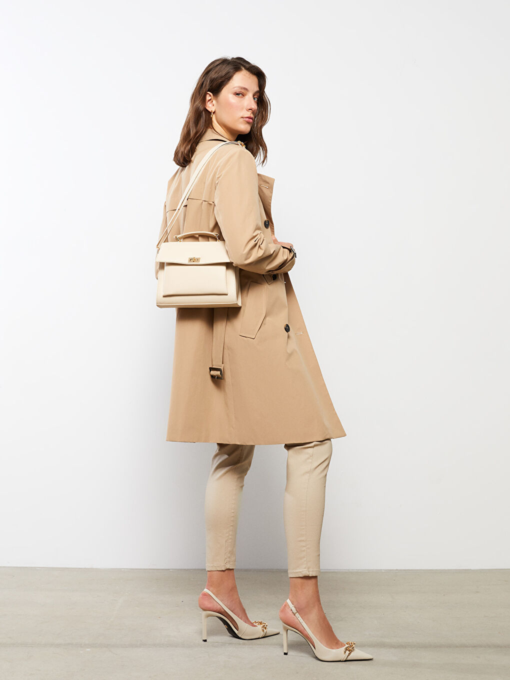 Bej Deri Görünümlü Kadın Çapraz Çanta-2