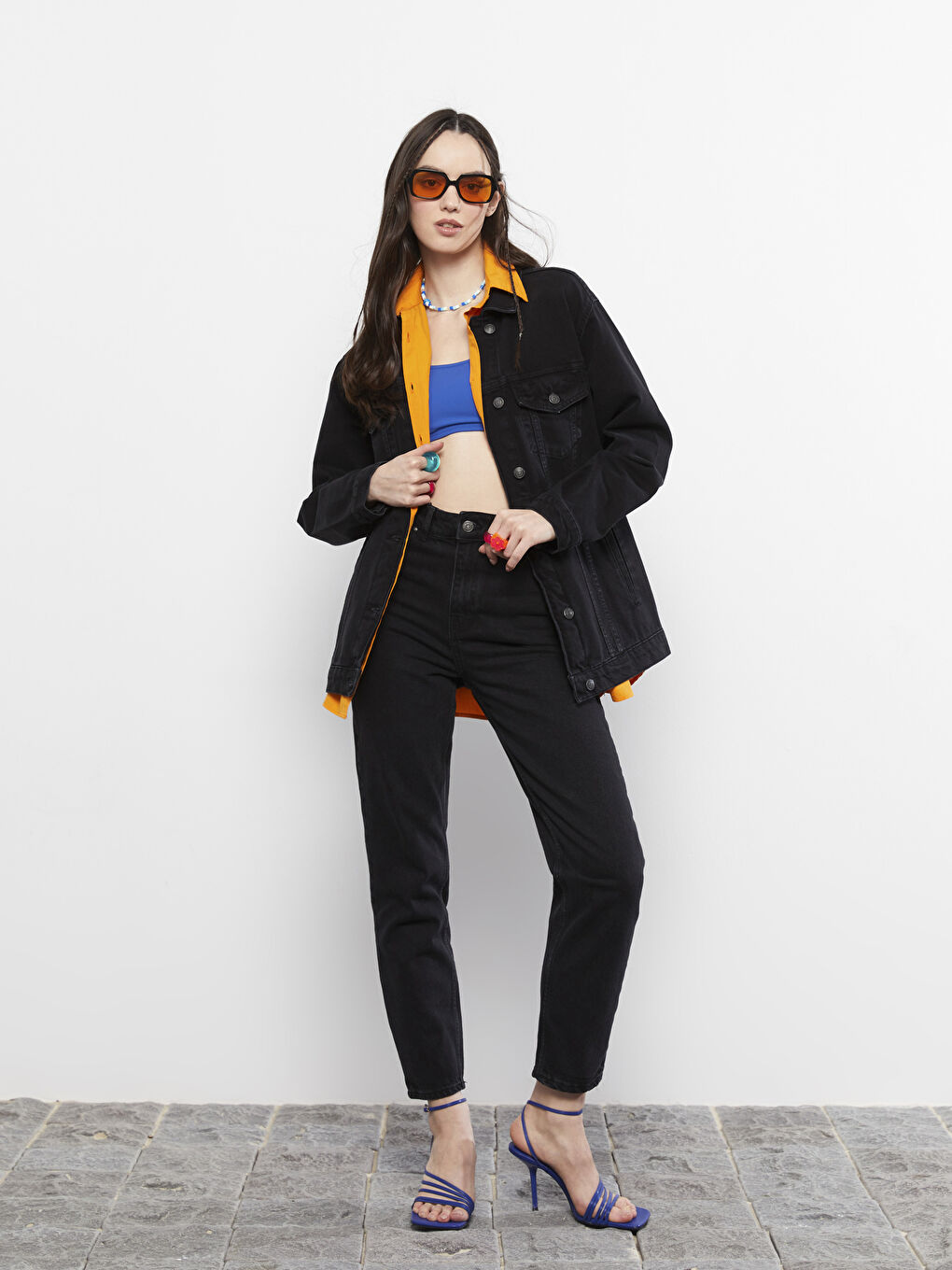 Mom Fit Straight Pocket Detailed Women Jeans