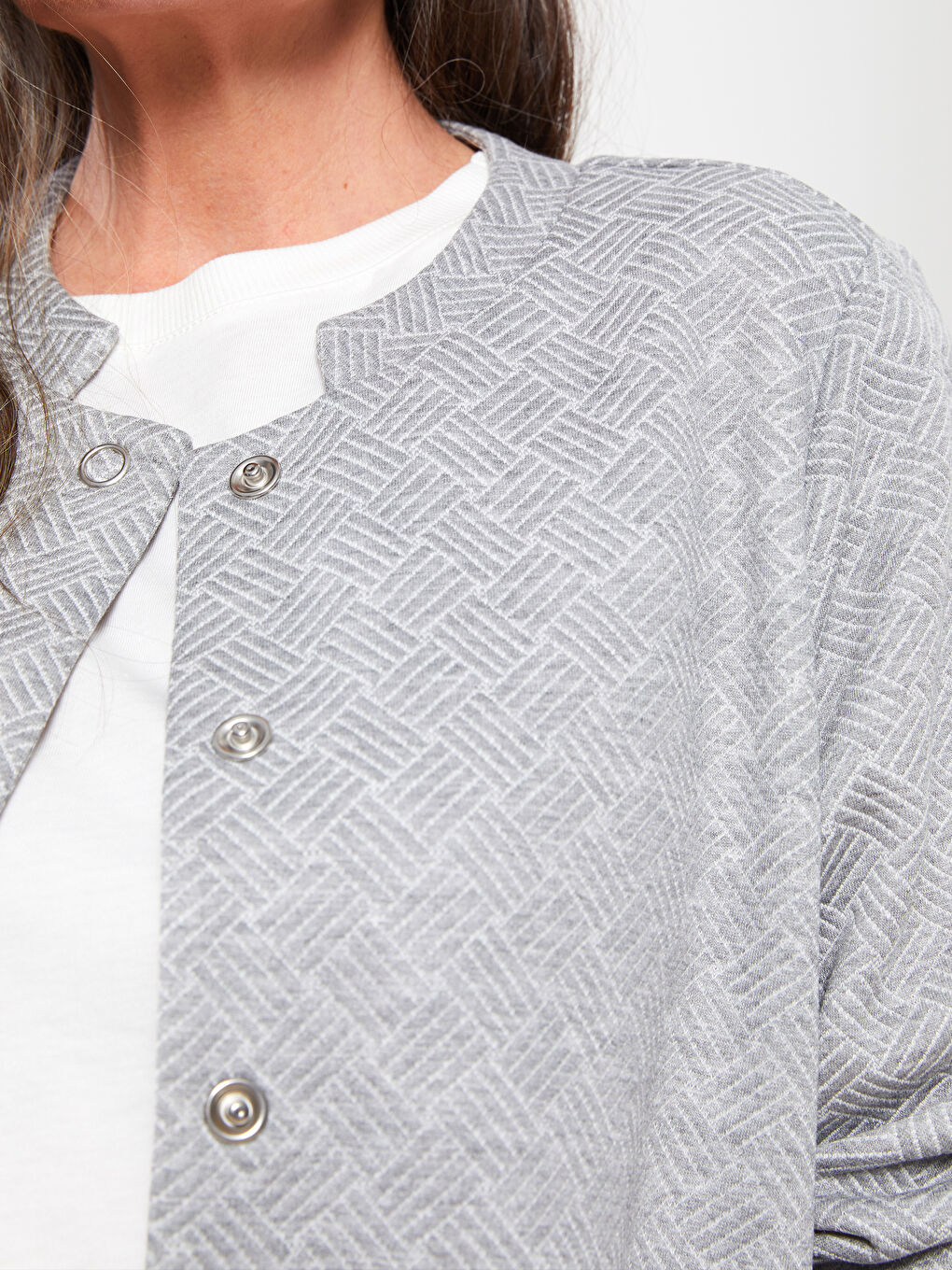 Gri Bisiklet Yaka Desenli Uzun Kollu Kadın Hırka-3