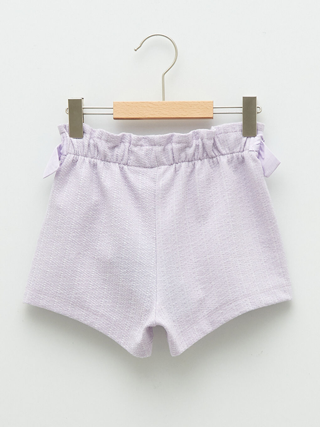 Къси панталонки-шорти с еластична талия и принт на Мини Маус за бебета момичета-1