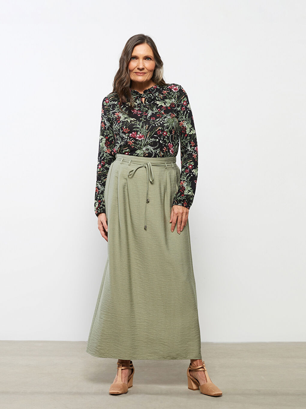 Yeşil Beli Lastikli Düz A Kesim Kadın Etek-1