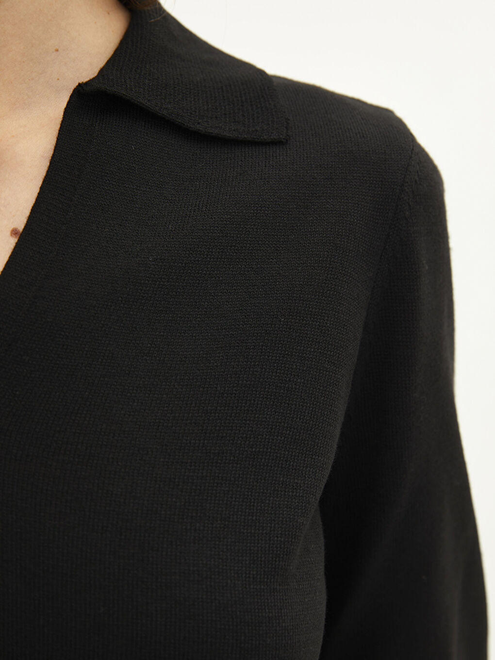 Siyah Polo Yaka Düz Kısa Kollu Kadın Triko Kazak-3