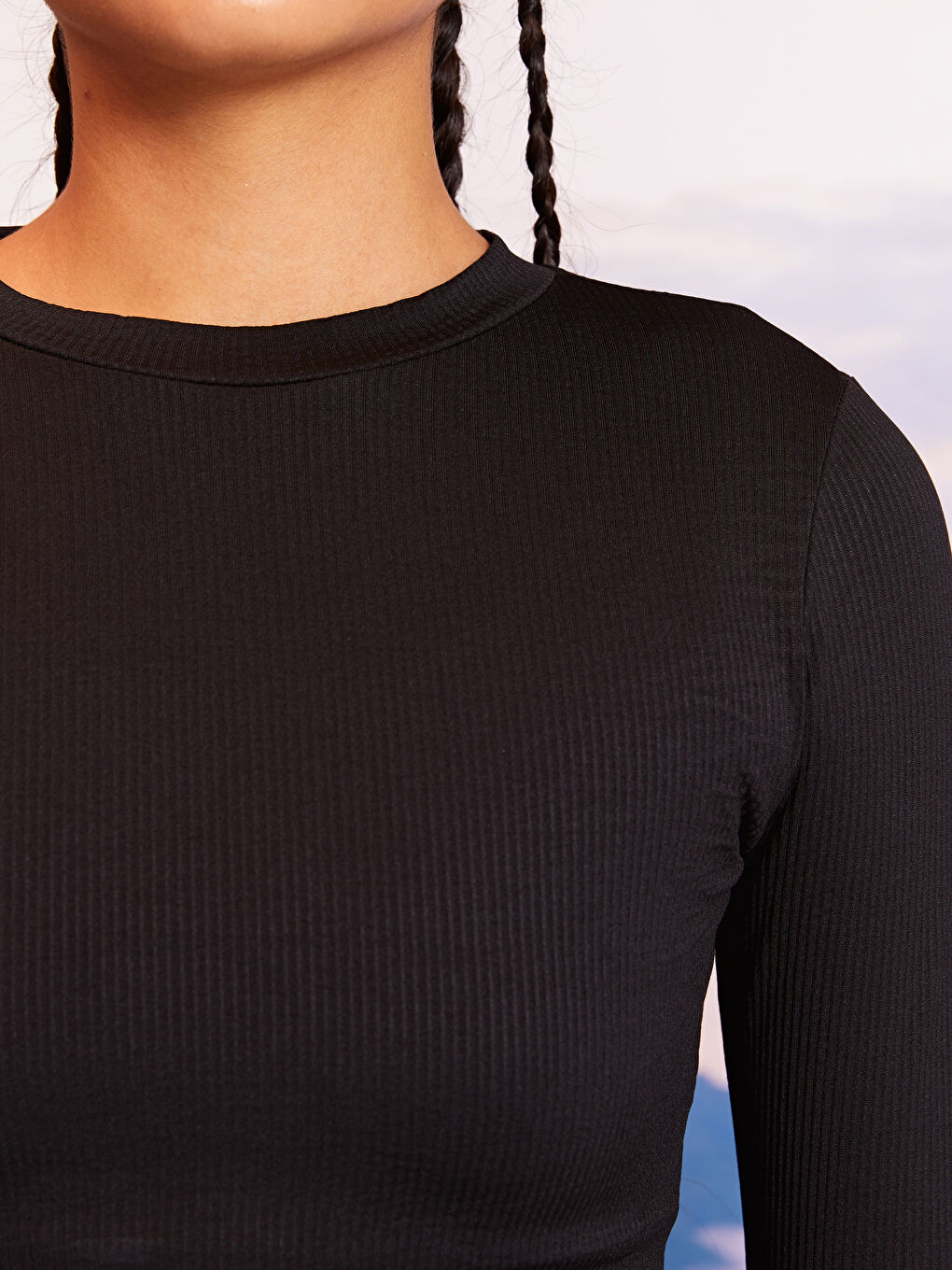 Siyah Bisiklet Yaka Düz Uzun Kollu Kadın Spor Tişört-3