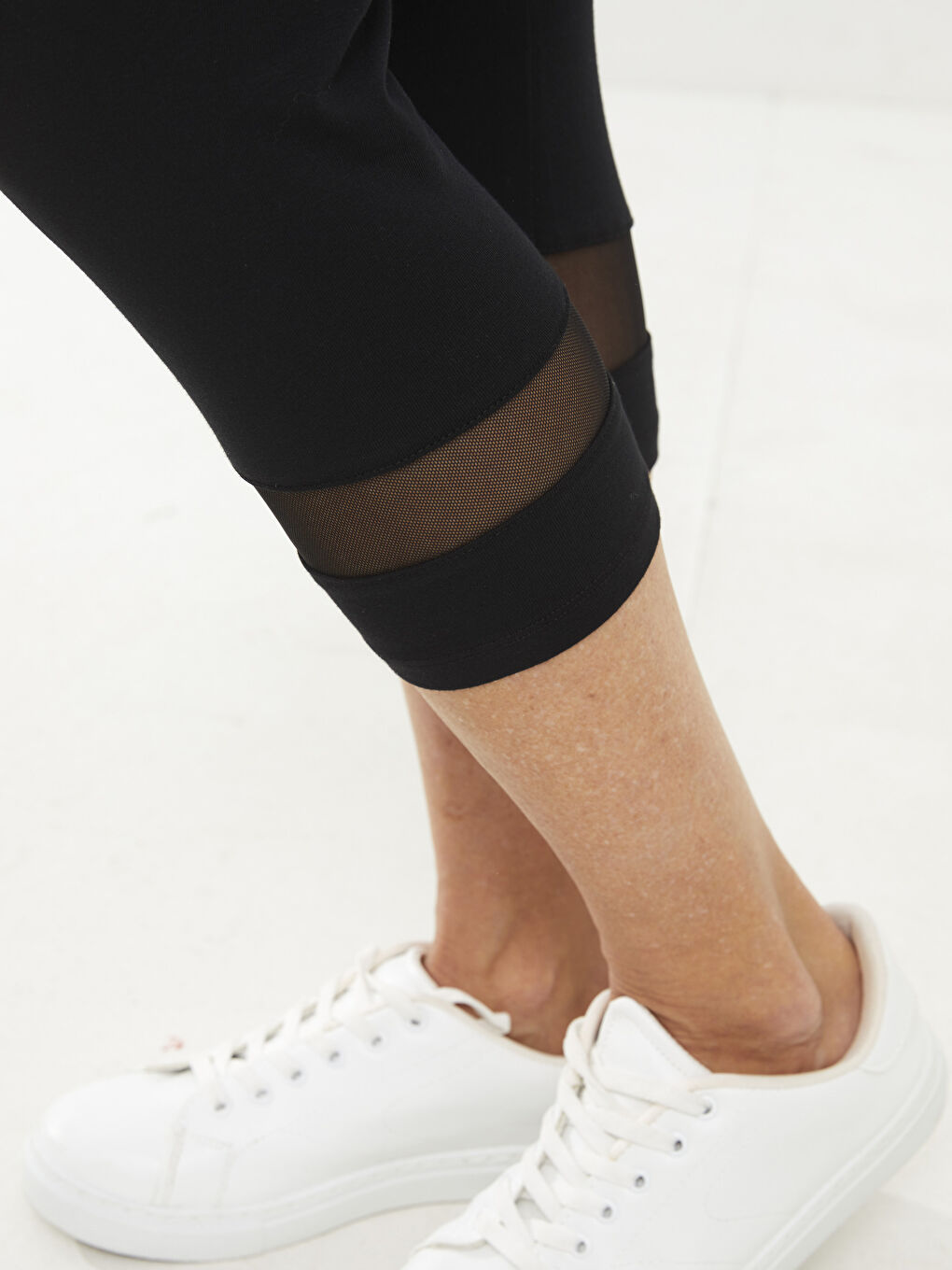 Women's Elasticated Waist Plain Leggings-3