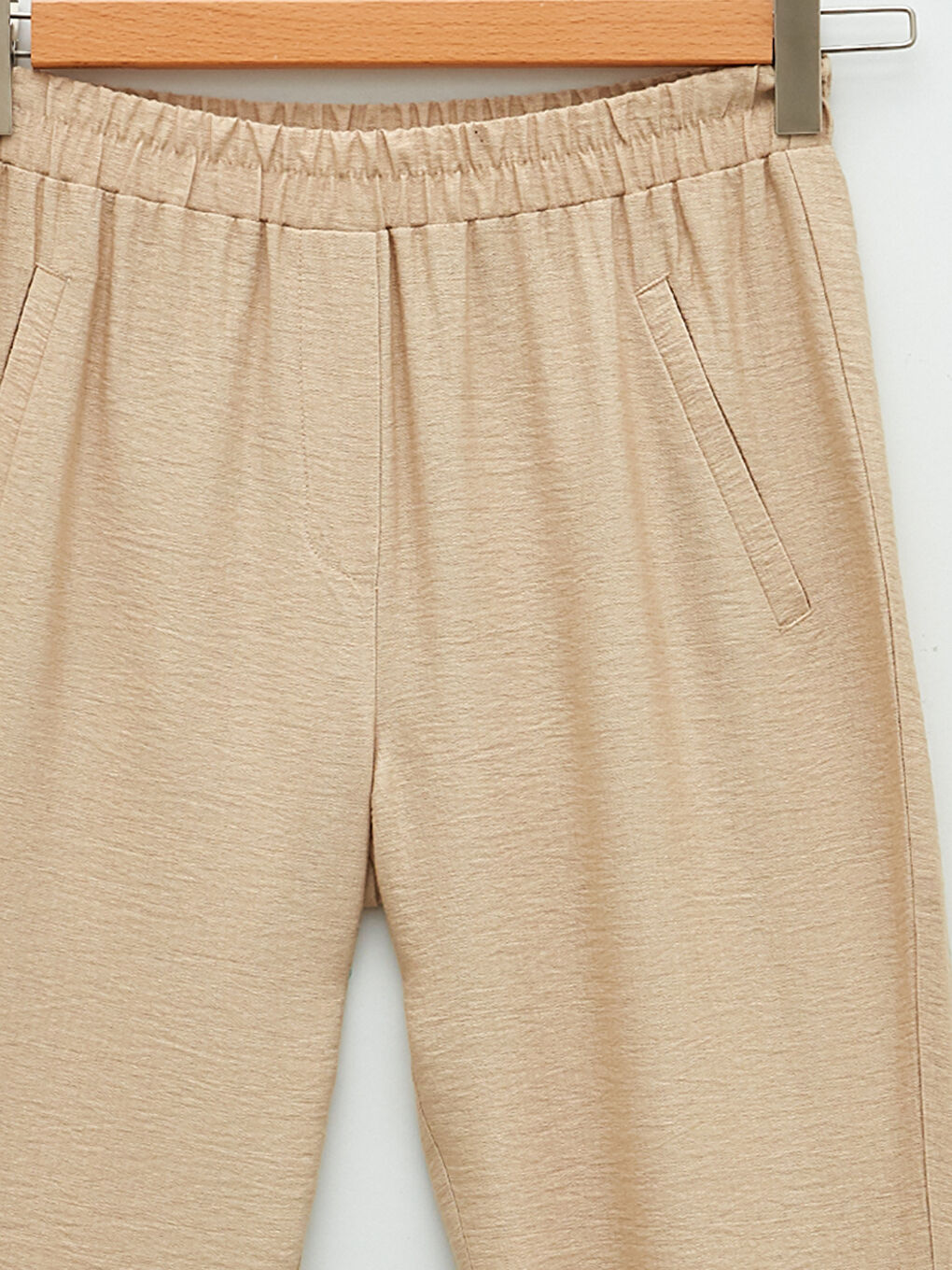 LCWAIKIKI Classic Pantalone sa elastičnim strukom i detaljima običnih džepova za žene -S2EH89Z8-GL4