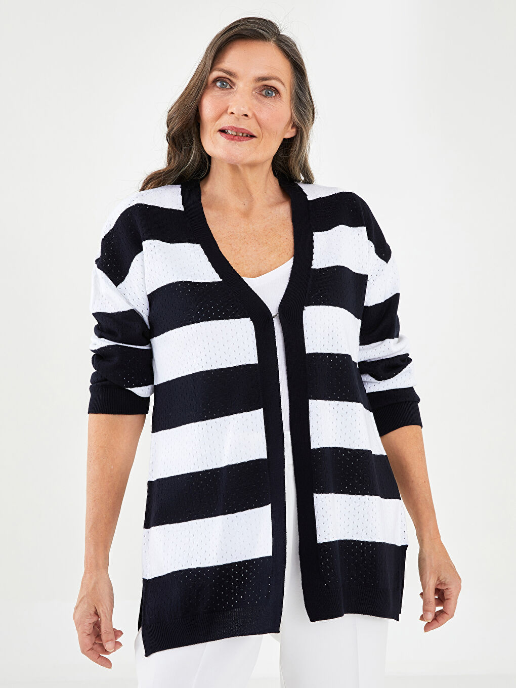 Lacivert V Yaka Renk Bloklu Uzun Kollu Kadın Triko Hırka-1