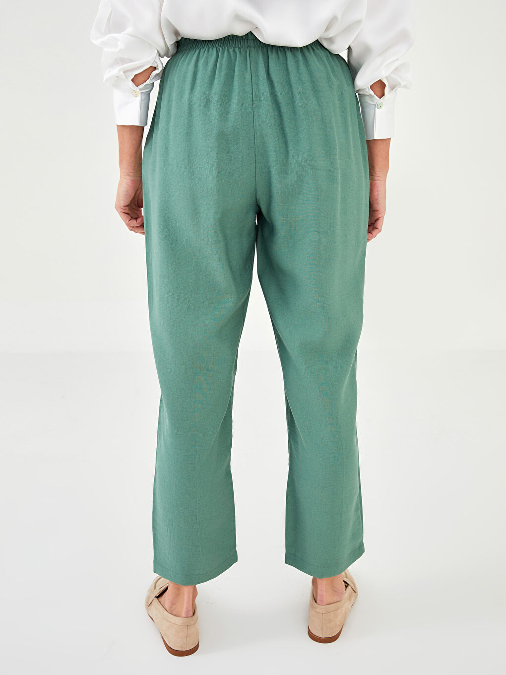 Women's Elastic Waist Relaxed Fit Regular Trousers-4