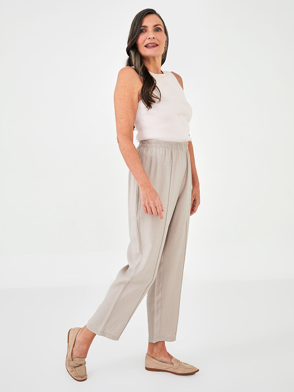 بنطلون سادة بوسط مطاطي واسع للسيدات-1