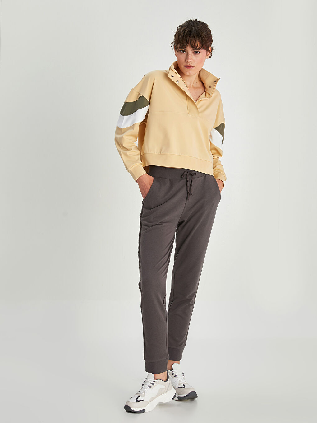 XSIDE ACTIVE Dik Yaka Düz Uzun Kollu Kadın Sweatshirt -S2EJ03Z8-T6W