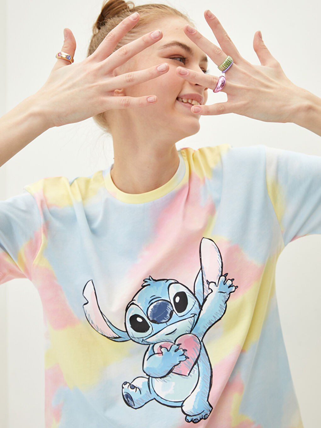 Karışık Bisiklet Yaka Lilo & Stitch Baskılı Kısa Kollu Pamuklu Kadın Tişört Anne Kız Kombini