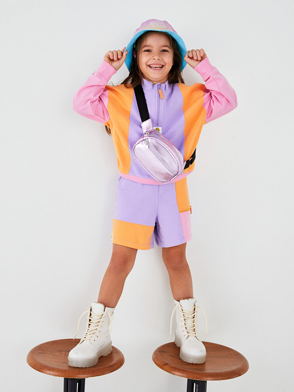 Lila Beli Lastikli Renk Bloklu Kız Çocuk Şort