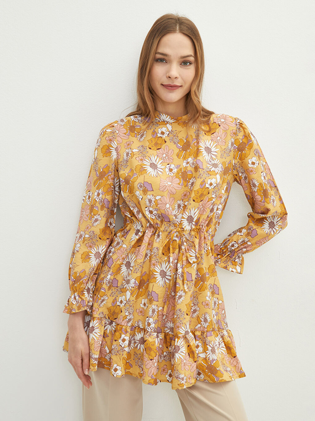 Sarı Hakim Yaka Çiçekli Uzun Kollu Kadın Tunik