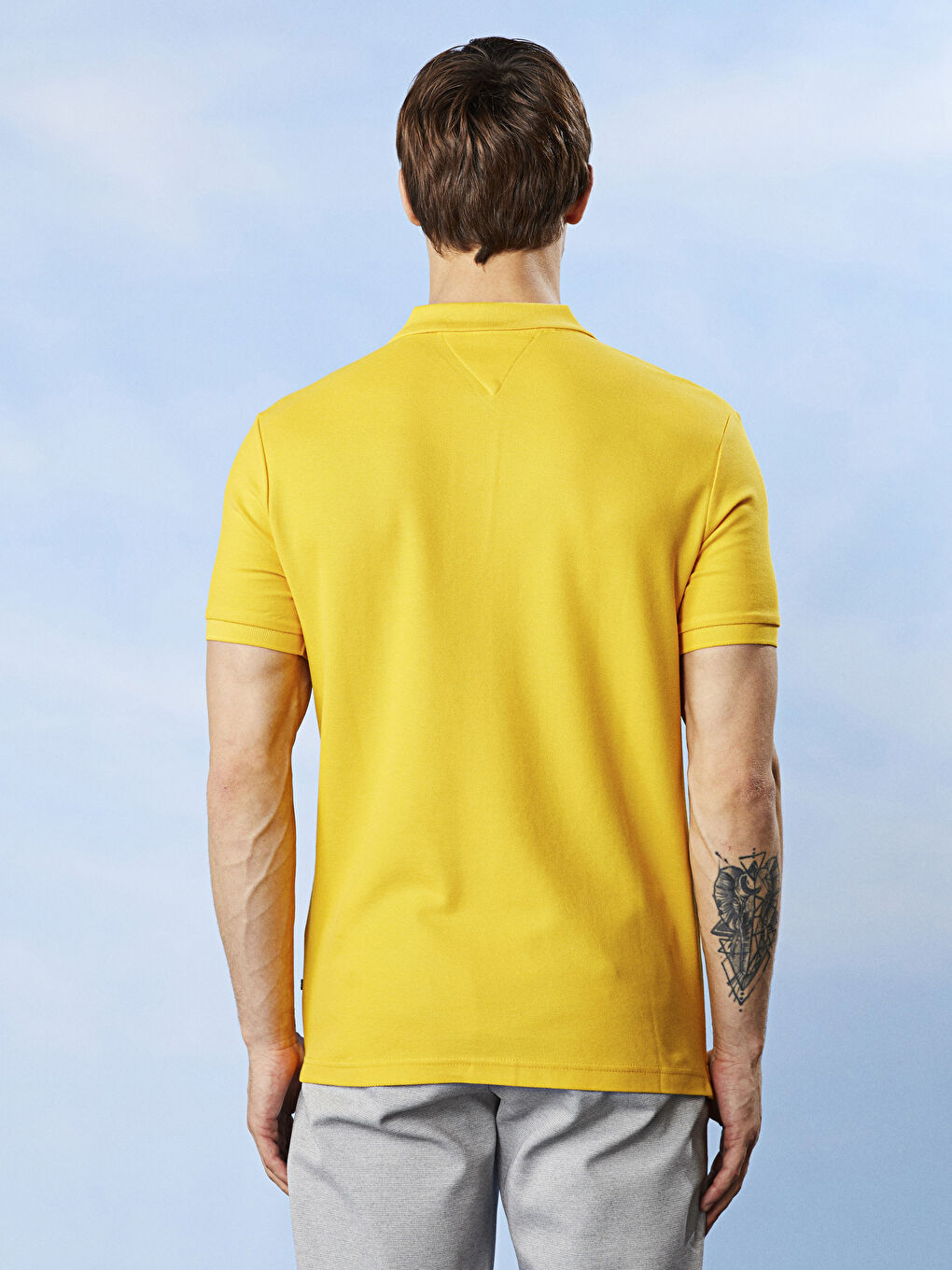 Sarı Polo Yaka Kısa Kollu Erkek Tişört-2