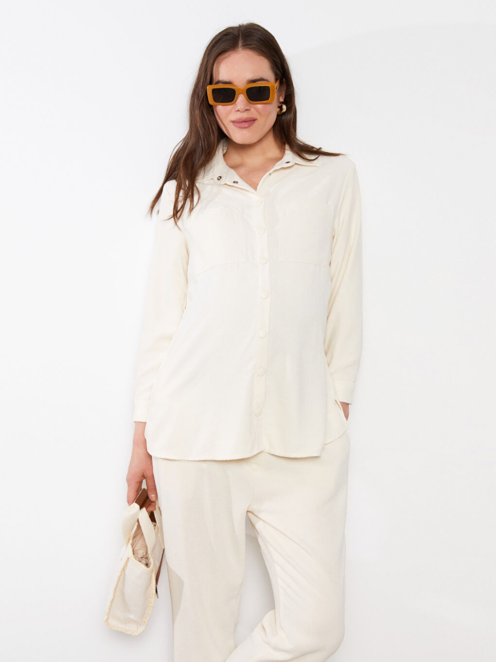LCWAIKIKI Maternity Front Button Closure Plain Long Sleeve Velvet Maternity Shirt -S2EM63Z8-QVK
