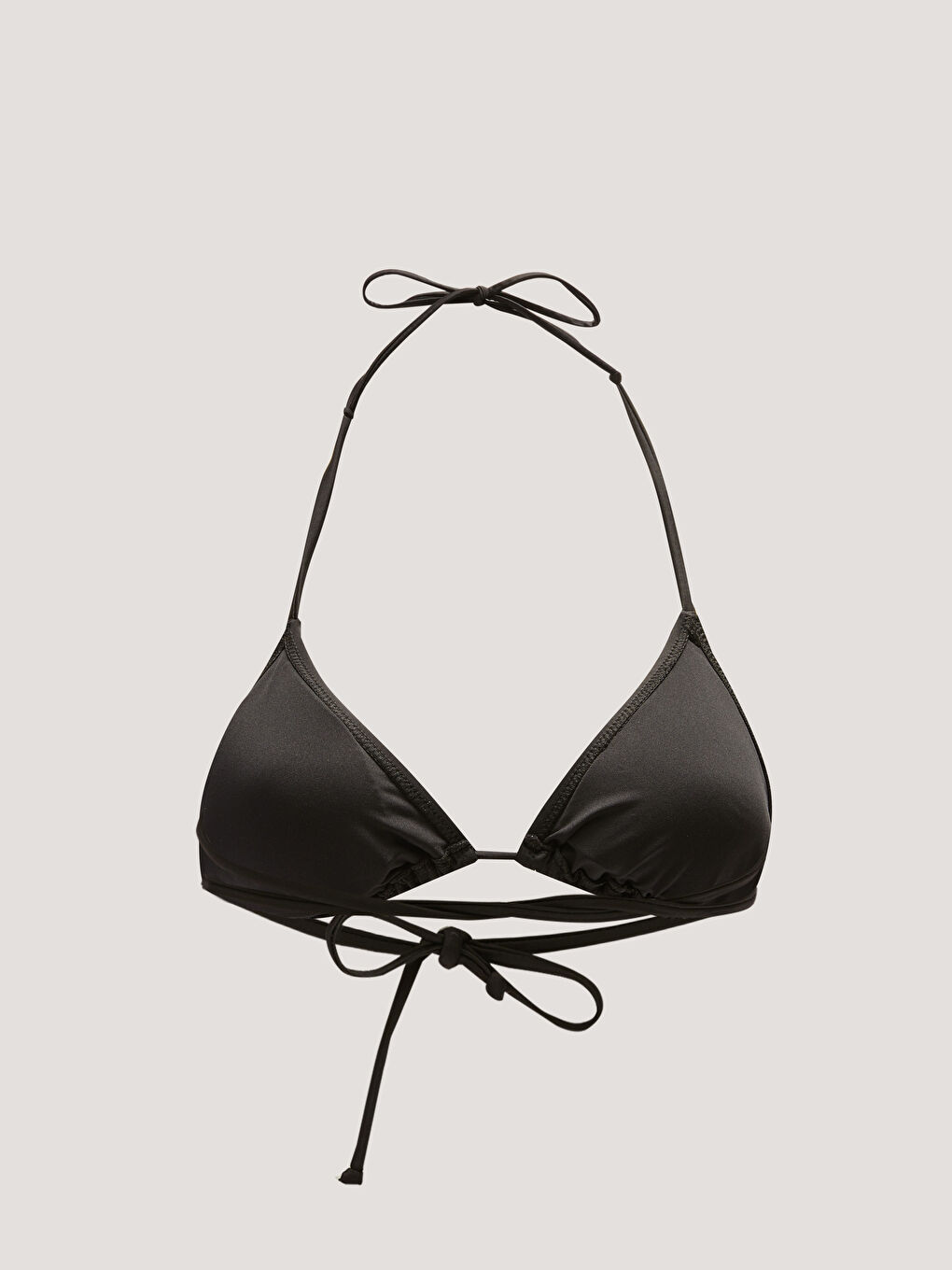 Siyah Düz Bağlama Detaylı Kadın Bikini Üst-1