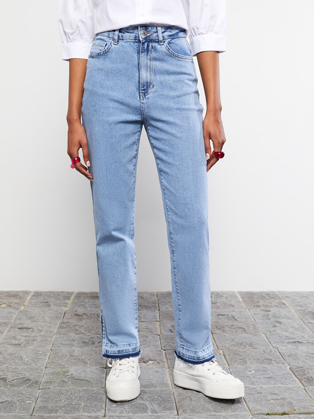 İndigo Yüksek Bel Standart Fit Cep Detaylı Kadın Rodeo Jean Pantolon-3