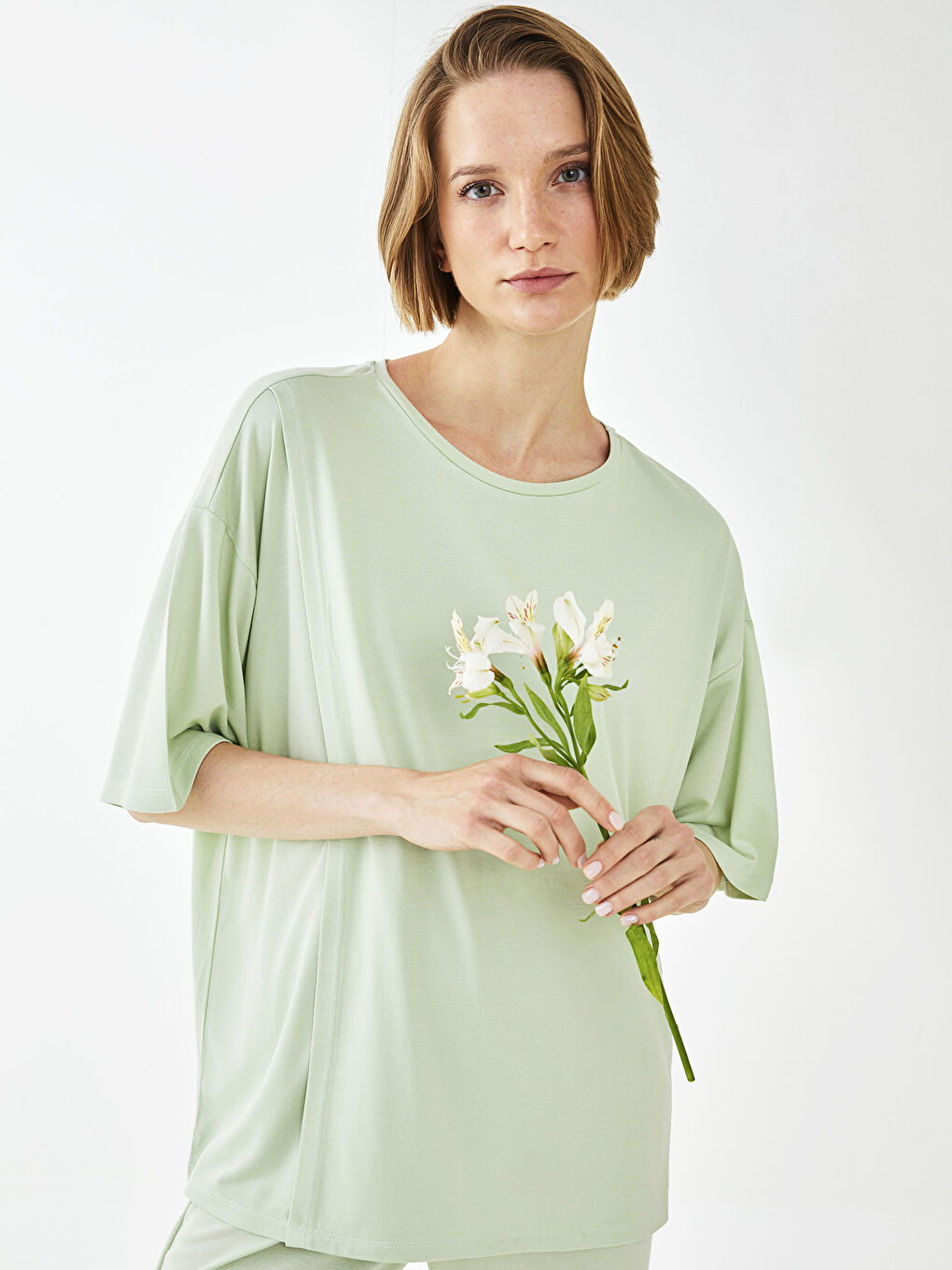 Crew Neck Regular Short Sleeve Women's Pajama Top -S2EO70Z8-FZ3