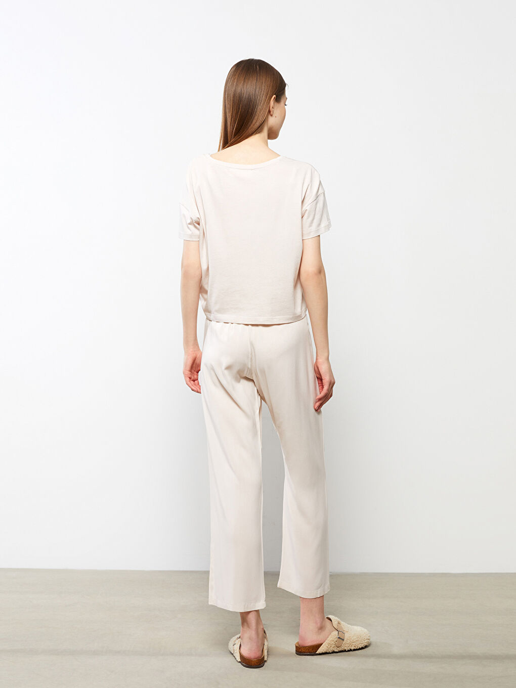 Bej Bisiklet Yaka Düz Kısa Kollu Kadın Pijama Takım-4