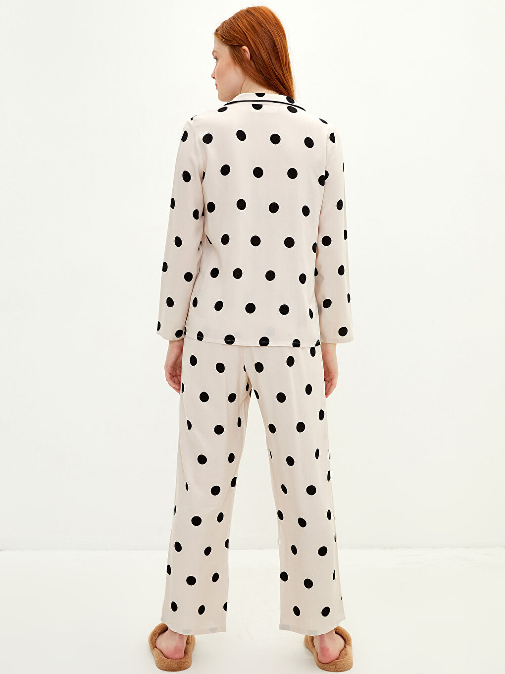 طقم بيجامة ياقة القميص نقشة البولكا دوت كم طويل فيسكوز للسيدات-3