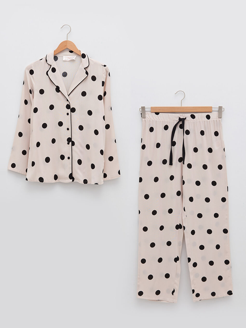 طقم بيجامة ياقة القميص نقشة البولكا دوت كم طويل فيسكوز للسيدات-4