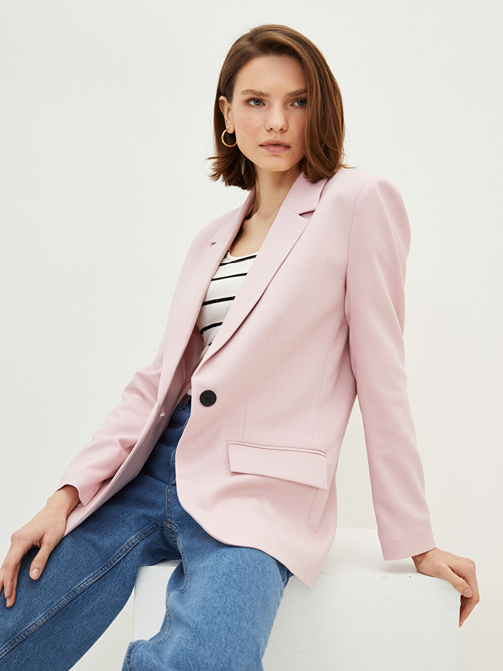 Sacou pentru Femei cu Închidere Frontală cu Nasturi, Croială Dreaptă, Mânecă Lungă