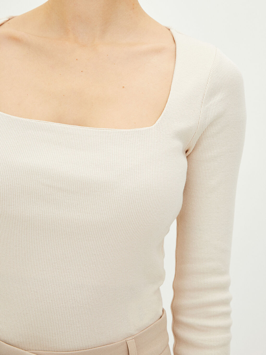 Square Collar Plain Long Sleeve Women's T-Shirt-3