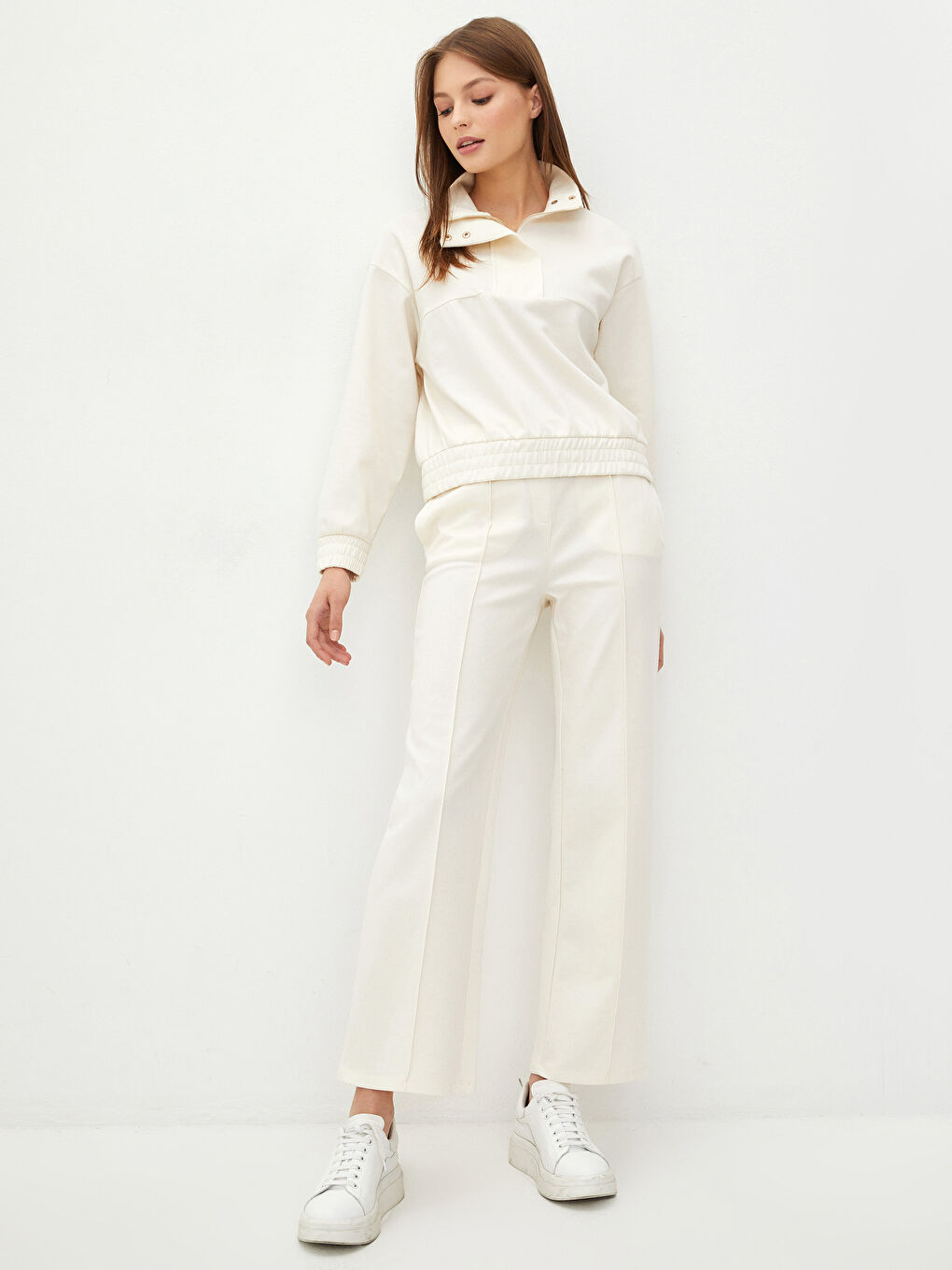 Women's Elasticated Waist Plain Sweatpants-1