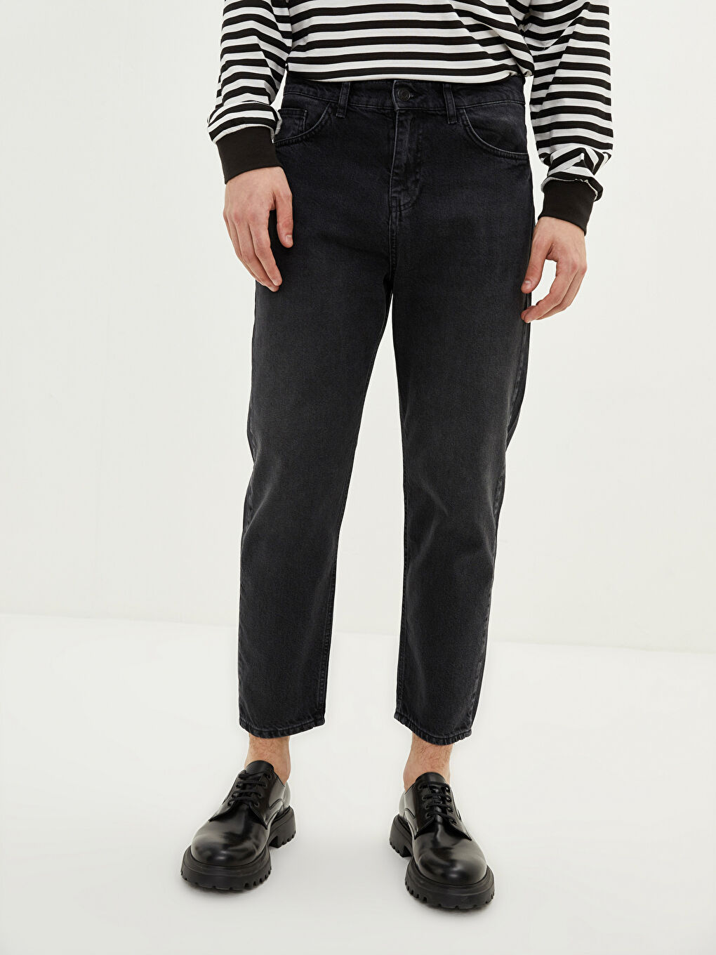 Siyah 710 Bol Fit Erkek Jean Pantolon-3