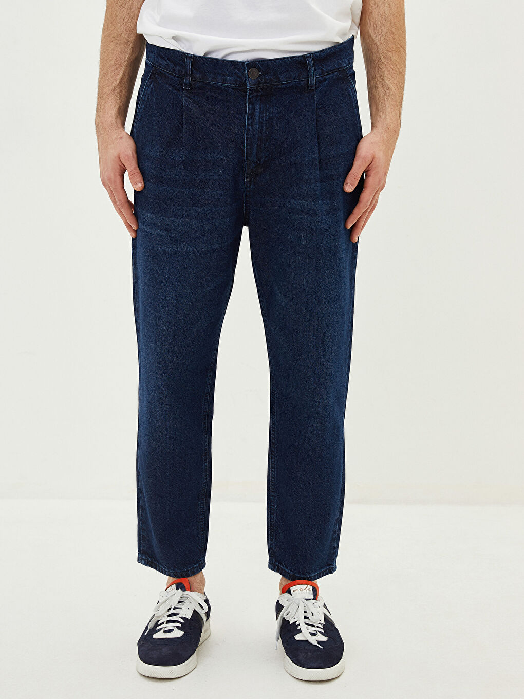 800 Balloon Fit Men's Jeans-2