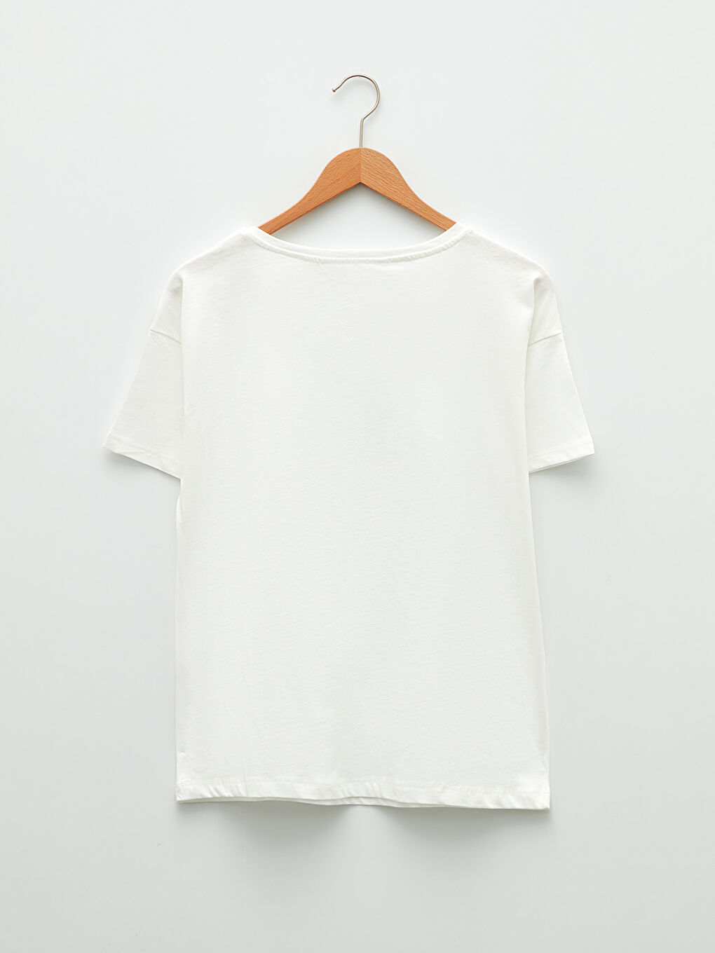 طقم بيجامة كابري قطن مُزهر بياقة على شكل حرف V وكم قصير للسيدات-7