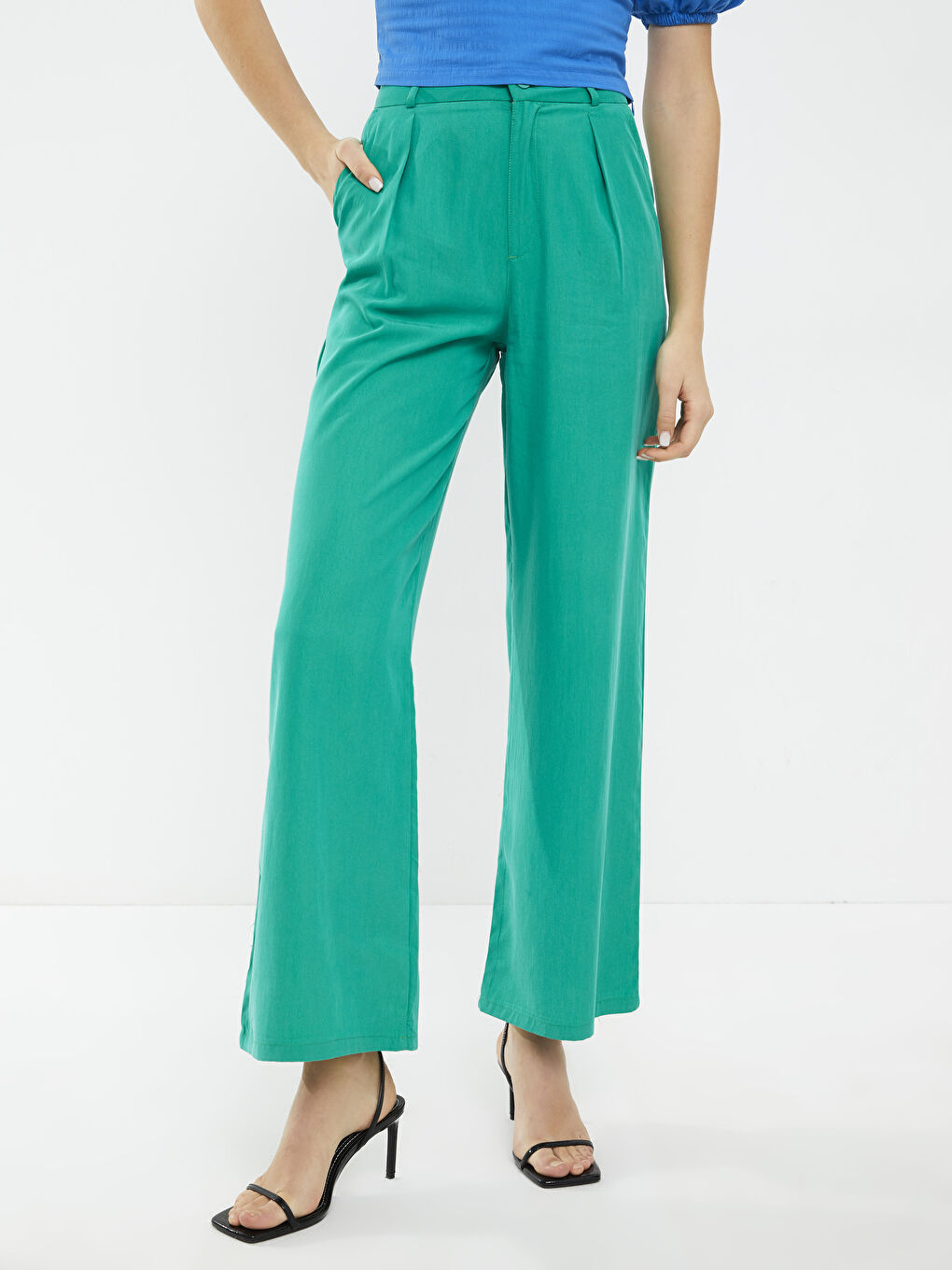 Pantaloni Confortabili cu Croială Dreaptă și Detalii la Buzunare pentru Femei-2