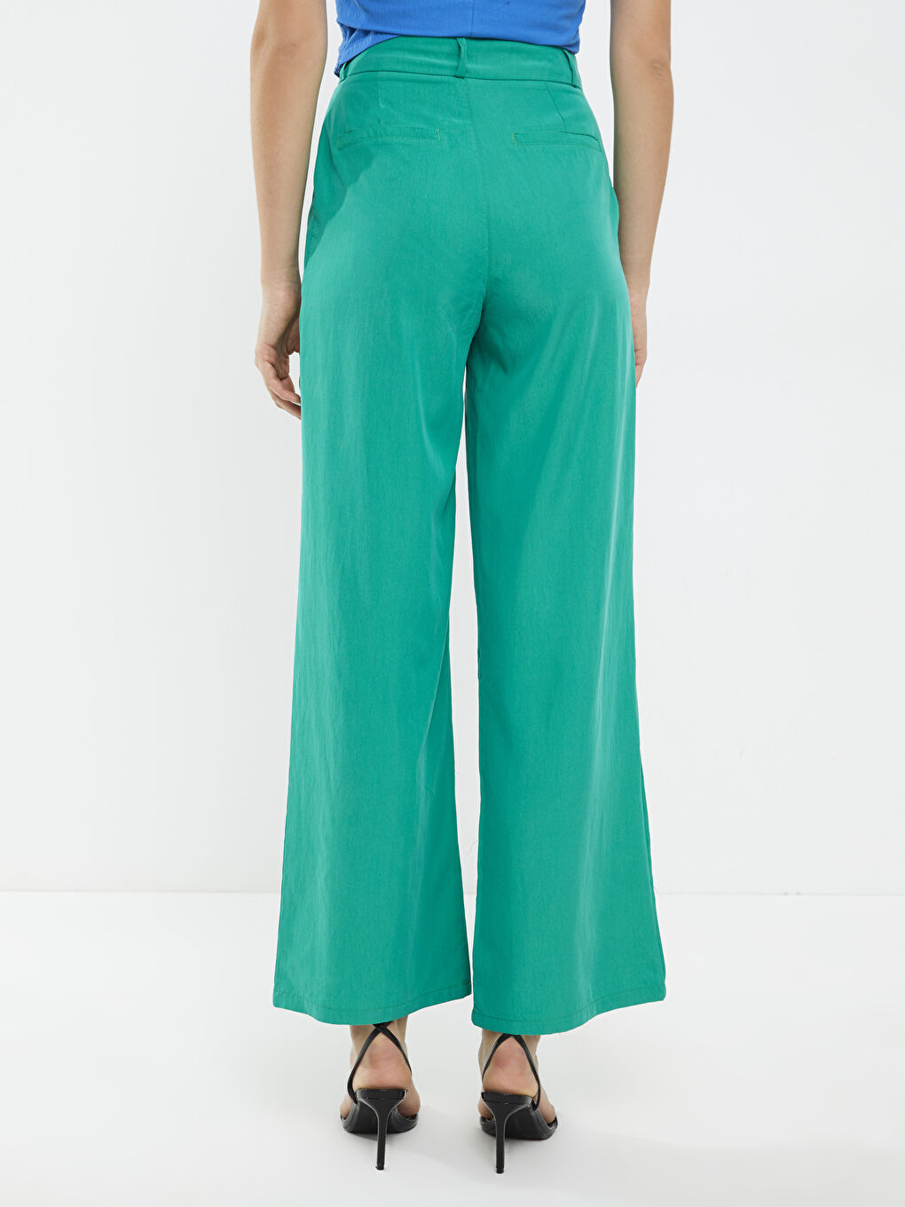 Pantaloni Confortabili cu Croială Dreaptă și Detalii la Buzunare pentru Femei-4