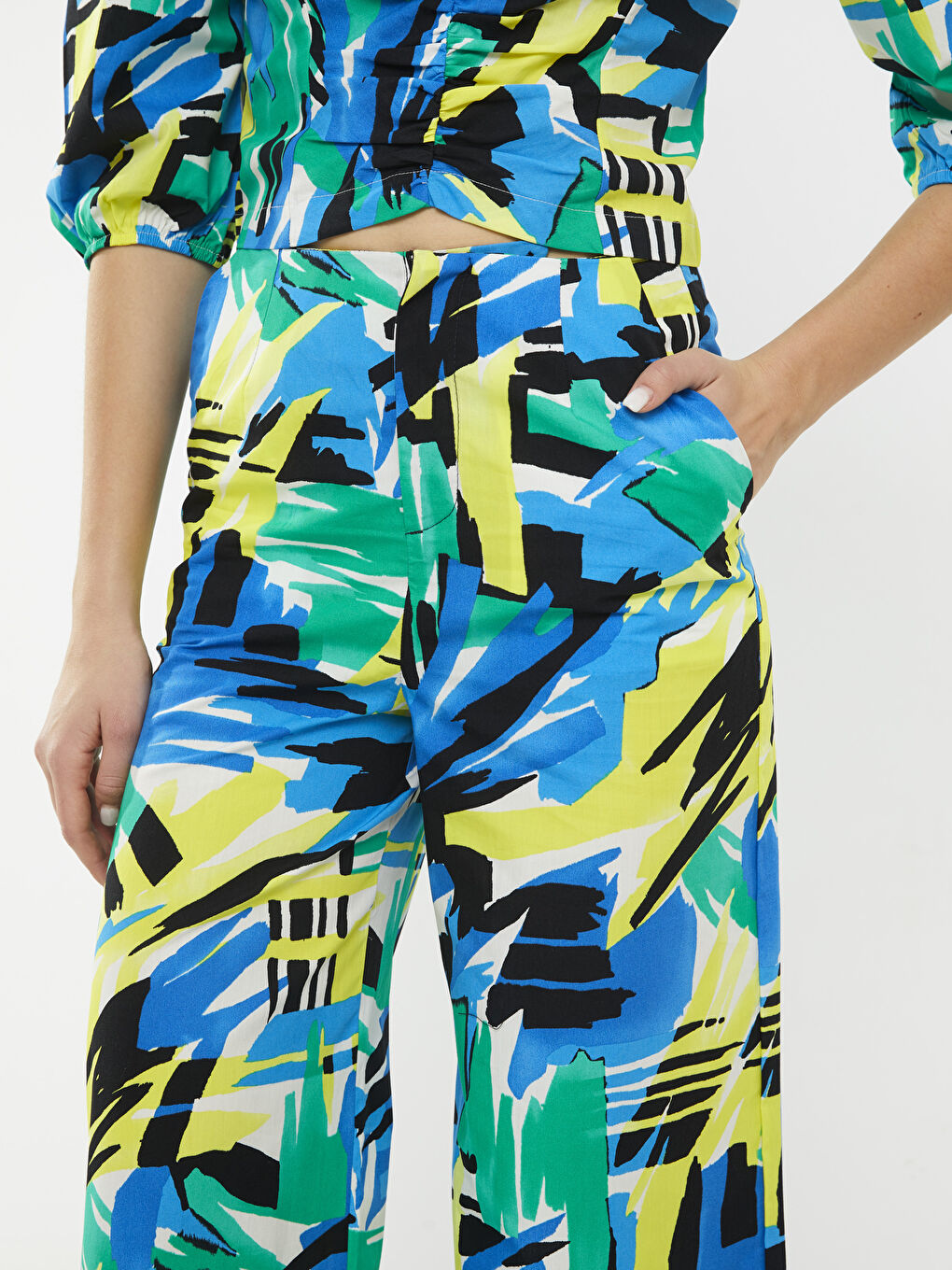 Standard Fit Patterned Pocket Detailed Cotton Women's Trousers-6