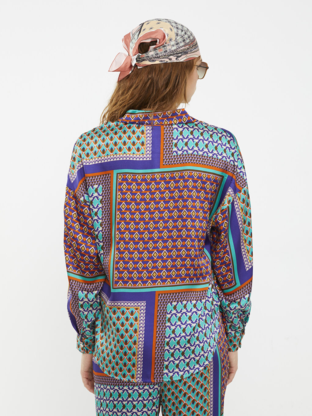 Patterned Long Sleeve Women's Shirt with Button Closure on the Front-4