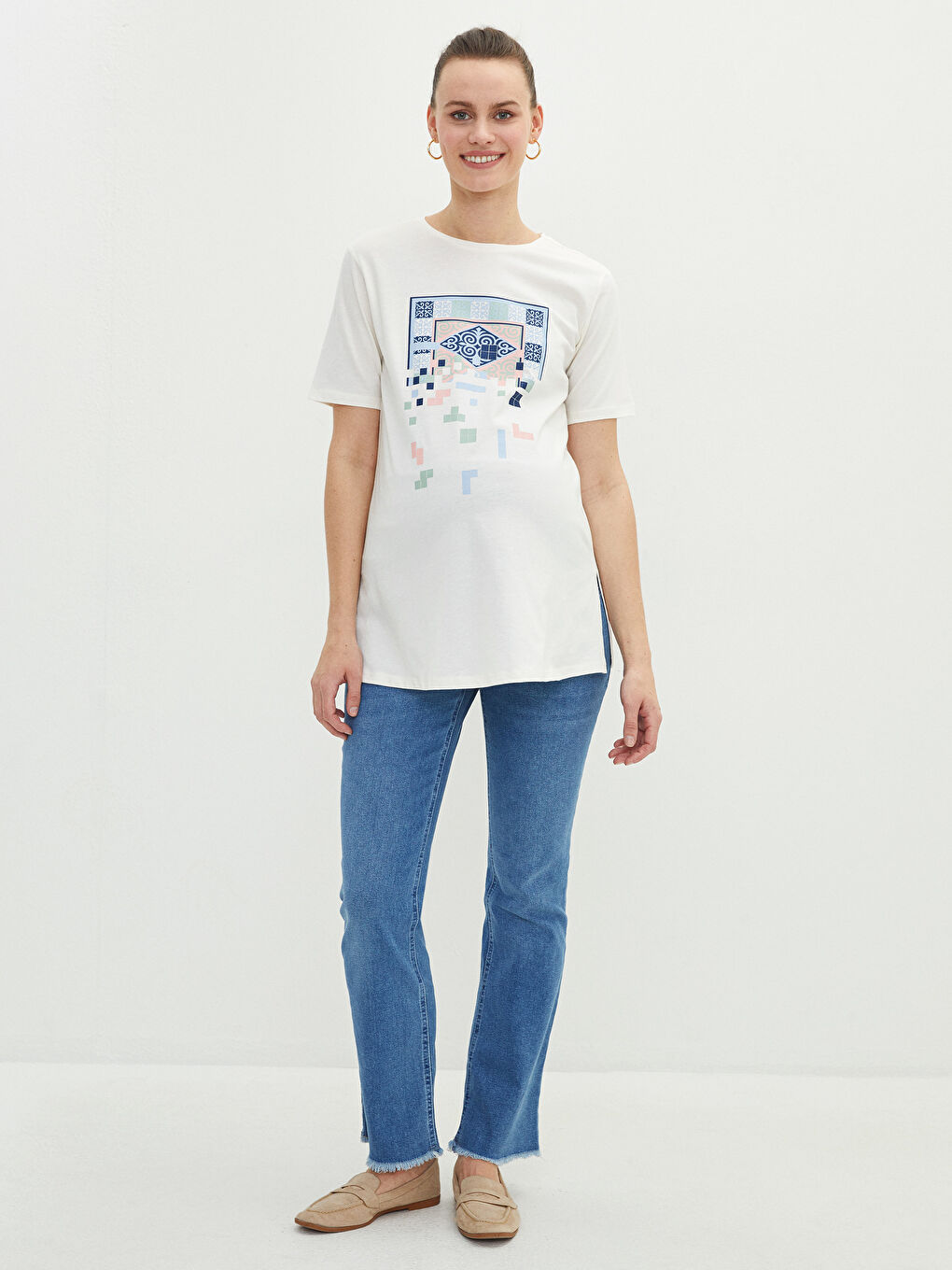 Ekru Bisiklet Yaka Baskılı Kısa Kollu Pamuklu Hamile Tişört-2