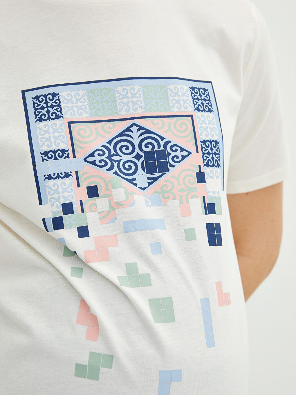 Ekru Bisiklet Yaka Baskılı Kısa Kollu Pamuklu Hamile Tişört-3