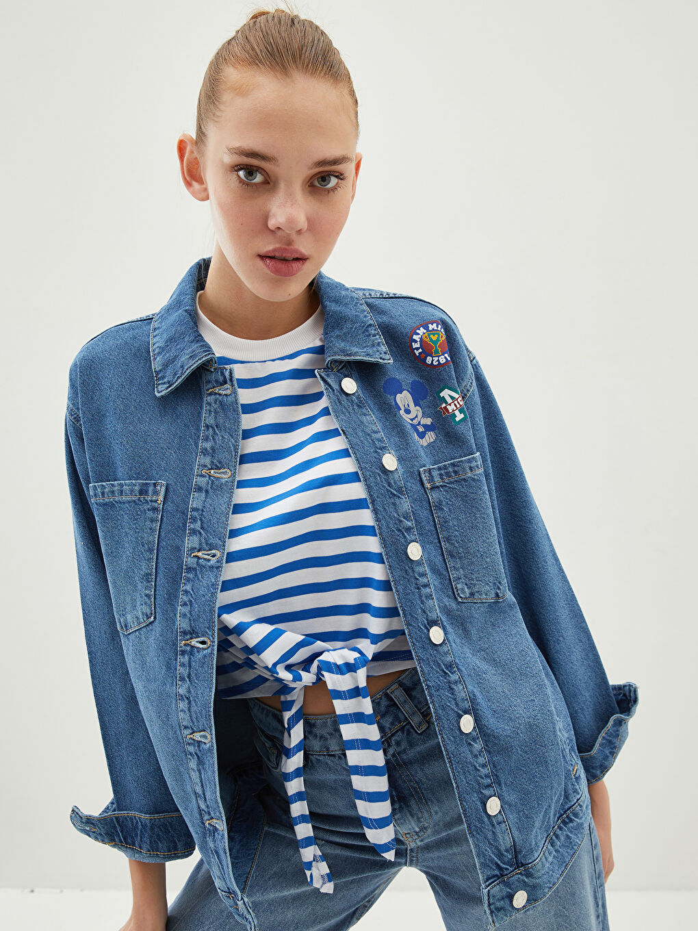 Geacă din denim Rodeo cu Guler de cămașă Mickey Mouse Imprimat Mânecă lungă pentru Femei