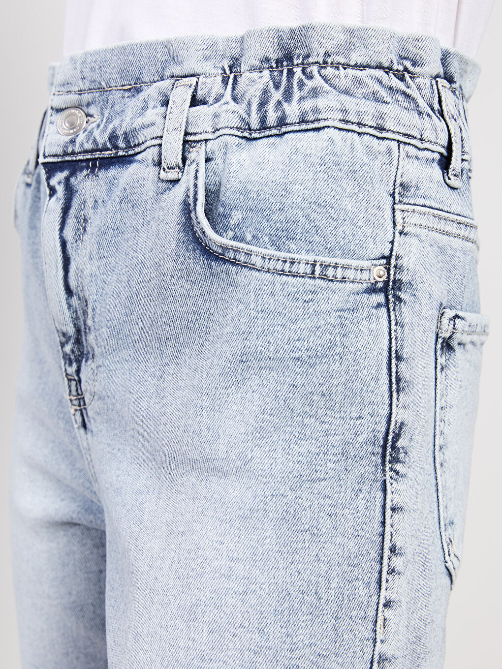 LCWAIKIKI Classic High Waist Paperbag Women Jeans -S2EU55Z8-311