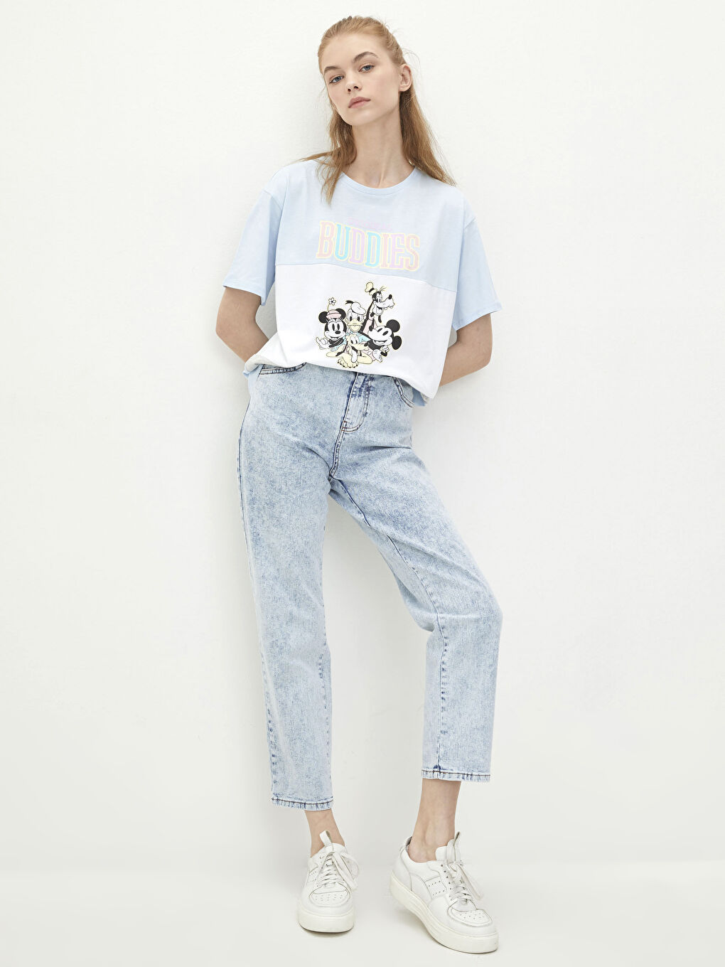 Blugi Rodeo Slim Mom Drepți cu Buzunare Detaliate pentru Femei