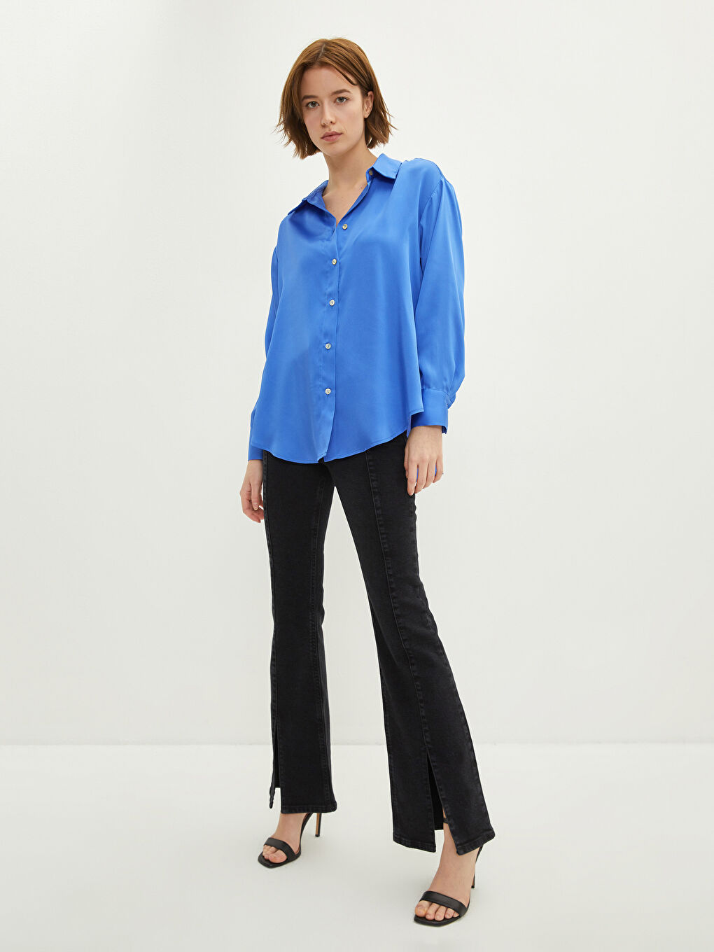 Mavi Önden Düğme Kapamalı Düz Uzun Kollu Kadın Gömlek-1