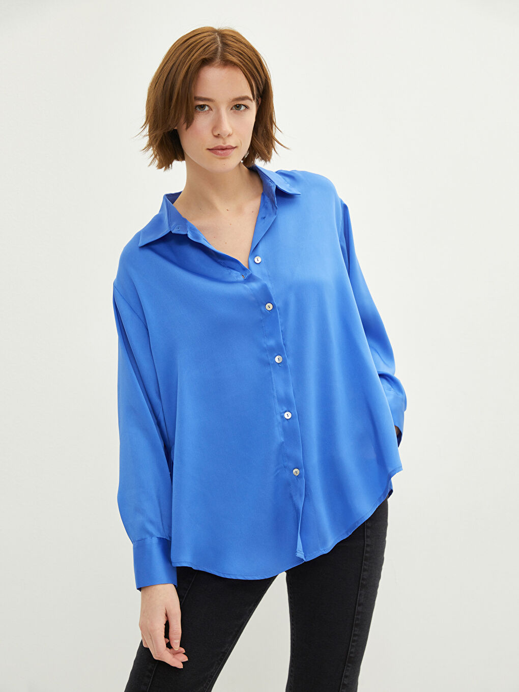Mavi Önden Düğme Kapamalı Düz Uzun Kollu Kadın Gömlek-2