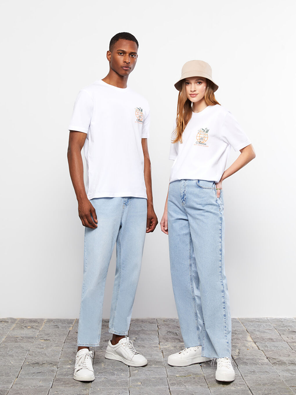 Beyaz Bisiklet Yaka Kısa Kollu Adana Baskılı Penye Erkek Tişört-2