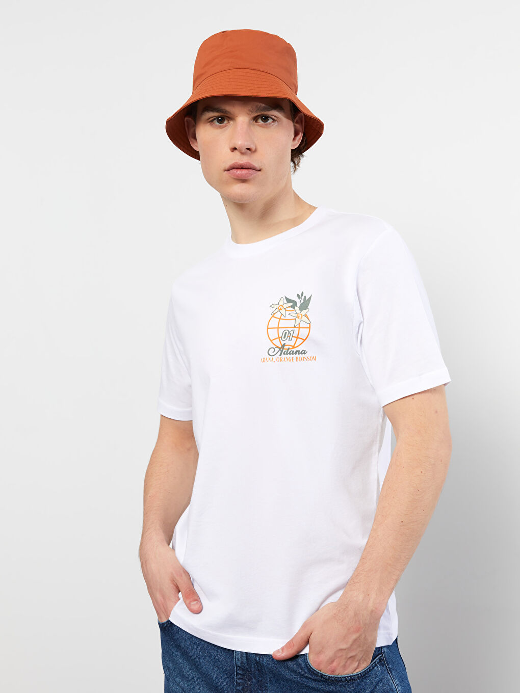 Beyaz Bisiklet Yaka Kısa Kollu Adana Baskılı Penye Erkek Tişört-3